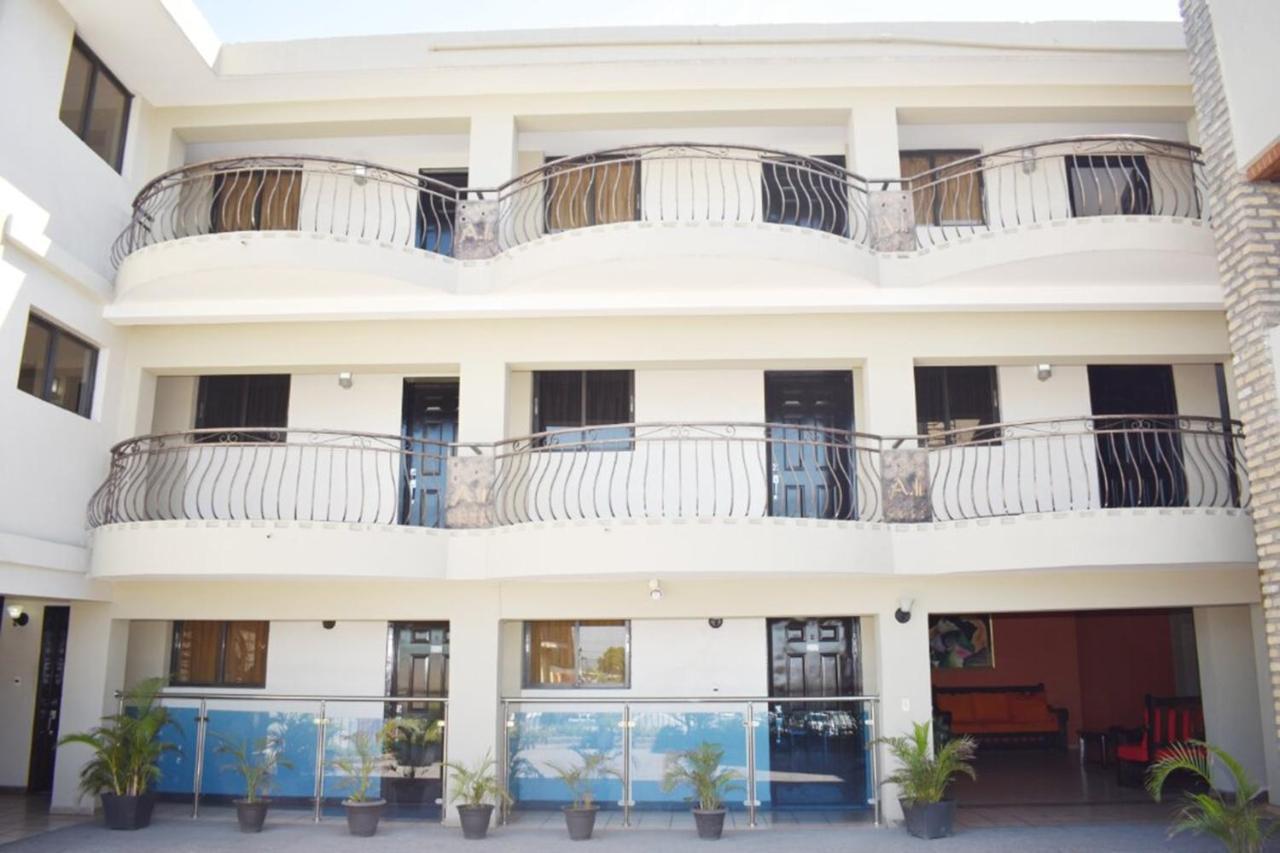 Constellation Hotel Port-au-Prince Luaran gambar